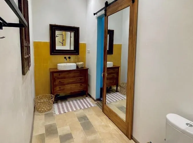 Appartamento La Flaner Beachfront Nusa Penida *