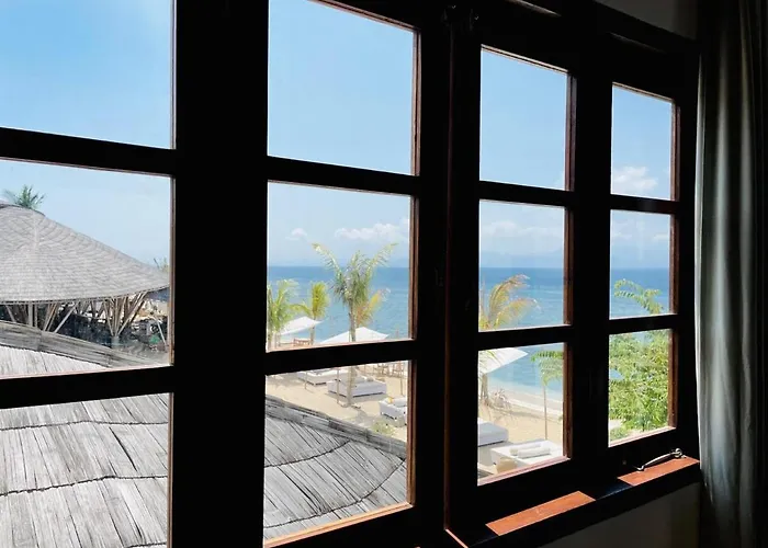 La Flaner Beachfront Nusa Penida Appartamento