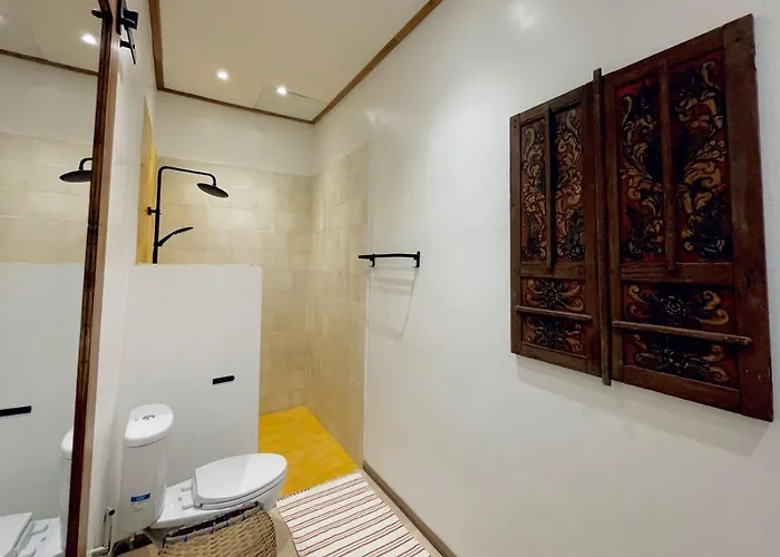 Appartamento La Flaner Beachfront Nusa Penida *